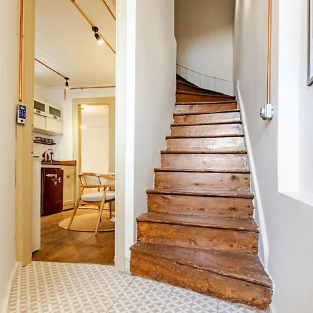 Elsol Mansion - Two Bedroom Flat Apartment *